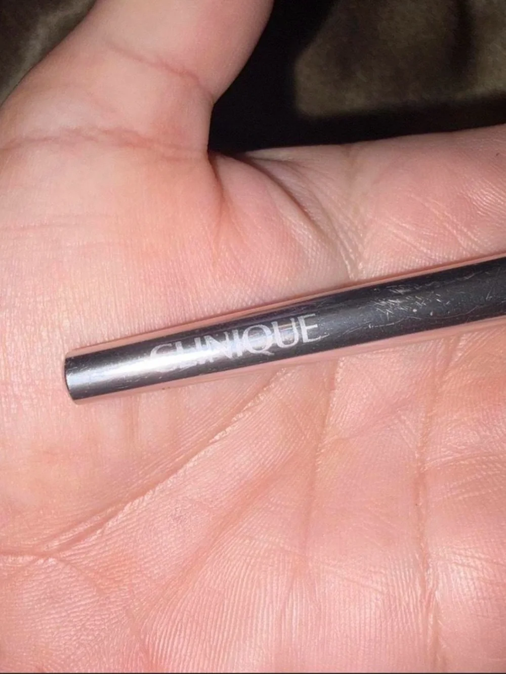 Clinique retractable brush